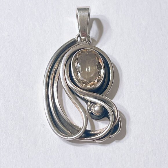 Vintage Sterling Silver Gemstone Oval Pendant With Intricate Swirl Design - Picture 1 of 7